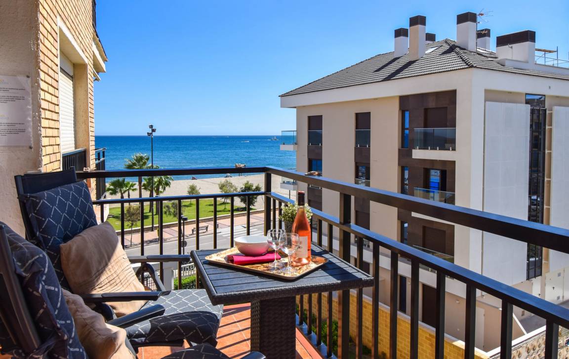 50 M² Ferienwohnung ∙ 1 Schlafzimmer ∙ 3 Gäste - Fuengirola