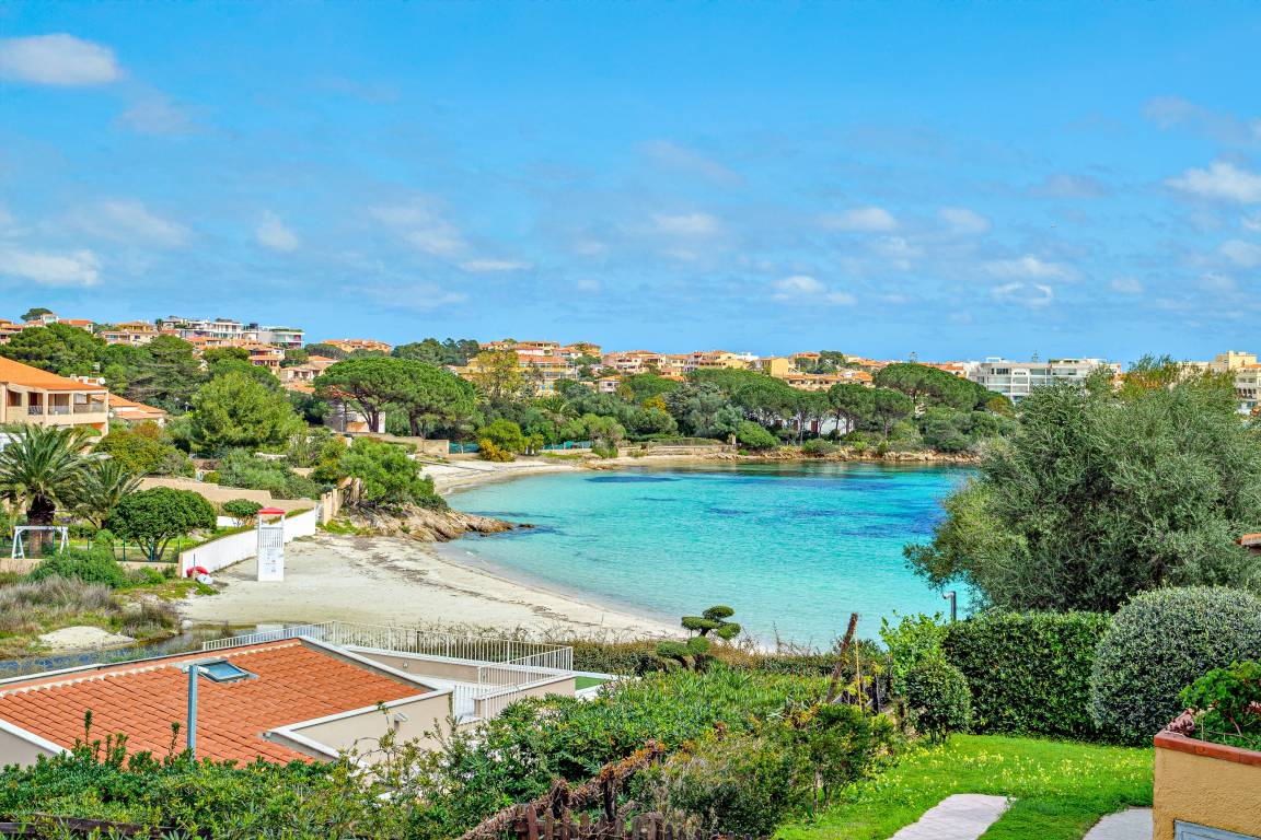 80 M² Appartamento Vacanza ∙ 2 Camere Da Letto ∙ 6 Ospiti - Golfo Aranci