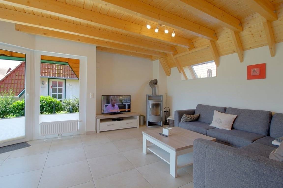 68 m² Ferienhaus ∙ 2 Schlafzimmer ∙ 4 Gäste – Bild 2
