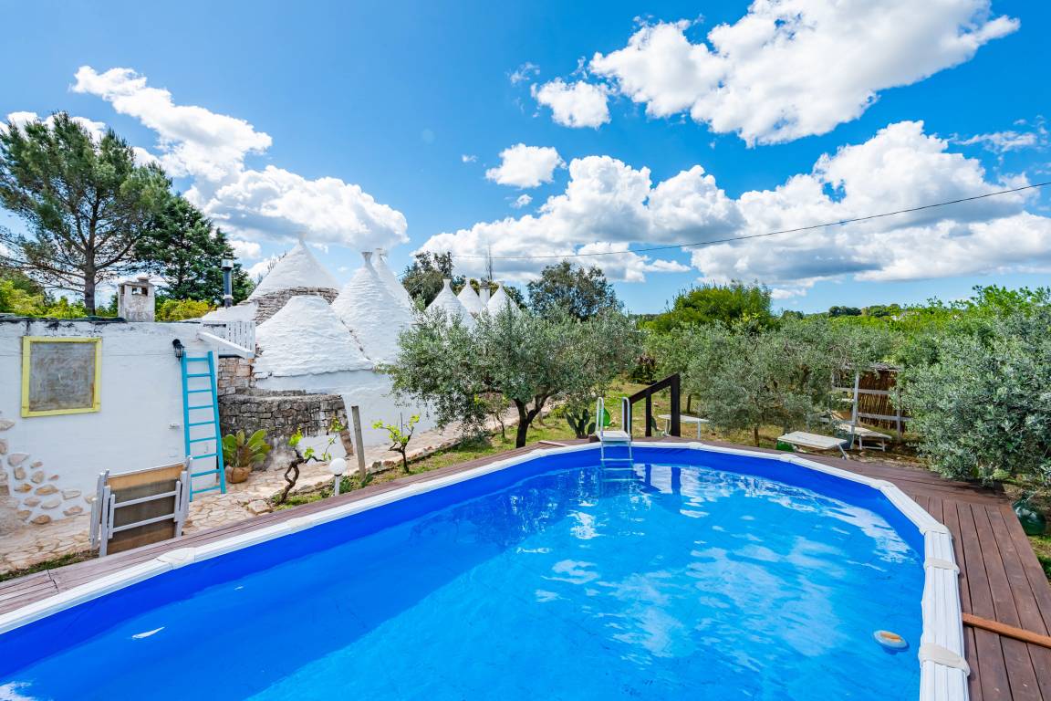 140 M² Chalet ∙ 4 Schlafzimmer ∙ 8 Gäste - Apulien