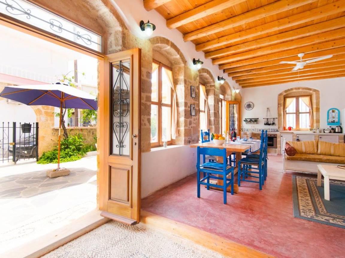 140 M² Maison De Vacances ∙ 2 Chambres ∙ 8 Personnes - Faliráki
