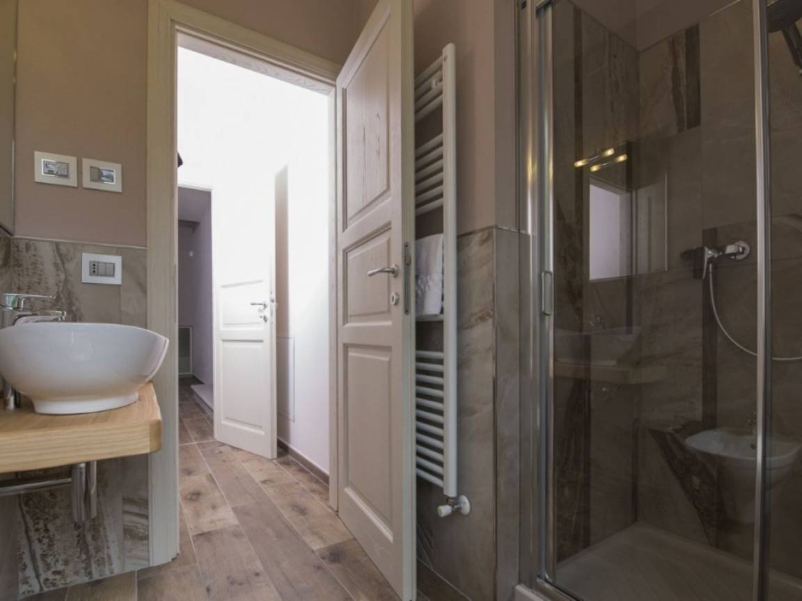 200 m² Ferienwohnung ∙ 6 Schlafzimmer ∙ 12 Gäste – Bild 19