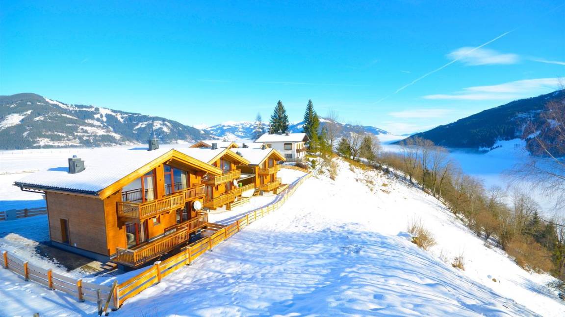 125 M² House ∙ 4 Bedrooms ∙ 10 Guests - Kaprun
