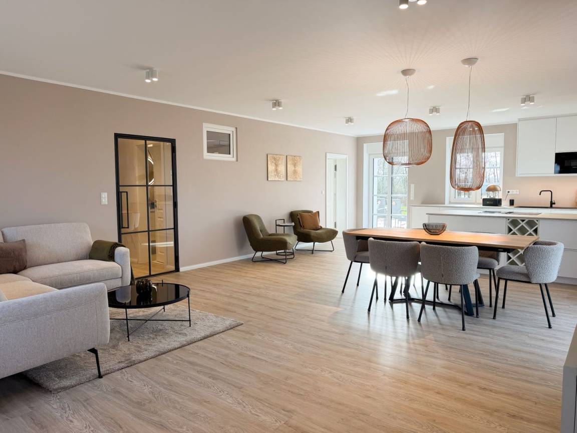 107 M² Ferienhaus ∙ 3 Schlafzimmer ∙ 6 Gäste - Kropp
