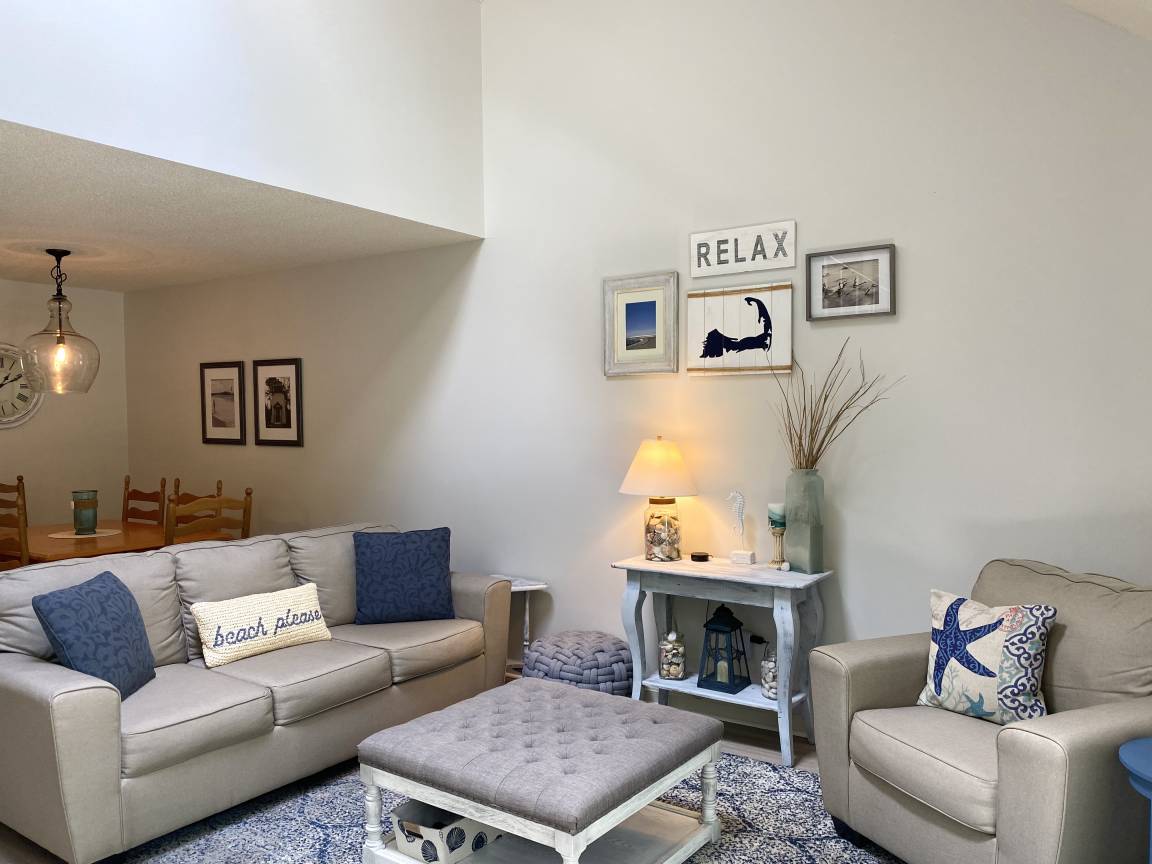 99 M² Condo ∙ 2 Bedrooms ∙ 6 Guests - Brewster, MA
