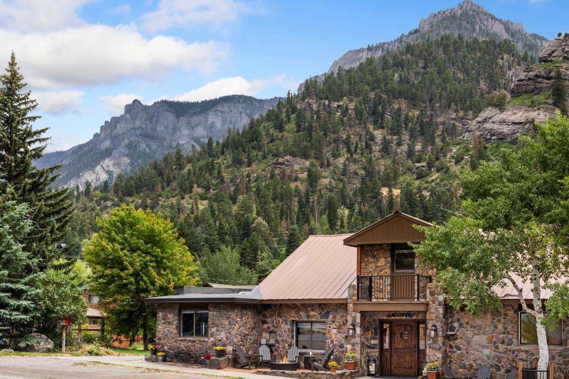 Lodge ∙ 2 Bedrooms ∙ 6 Guests - Ouray, CO