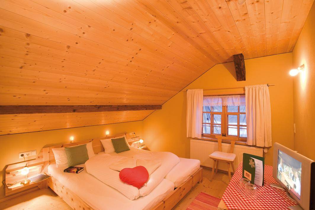 18 M² Hotel ∙ 1 Schlafzimmer ∙ 2 Gäste - Schwarzenberg