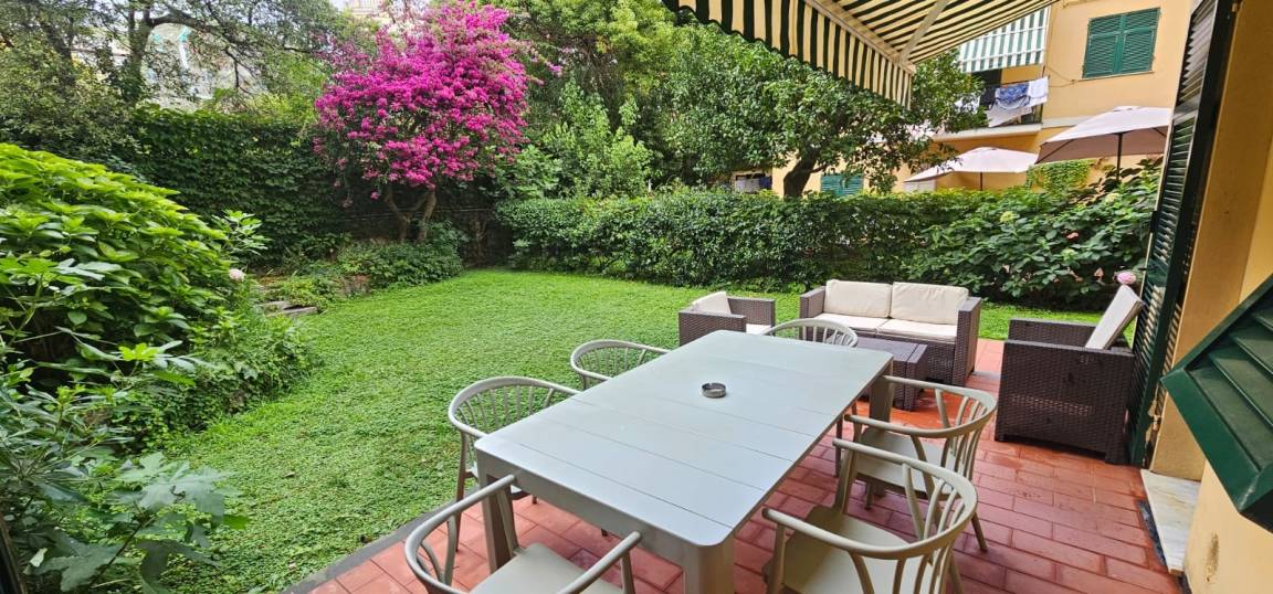 70 M² Apartamento ∙ 2 Habitaciones ∙ 6 Huéspedes - Levanto