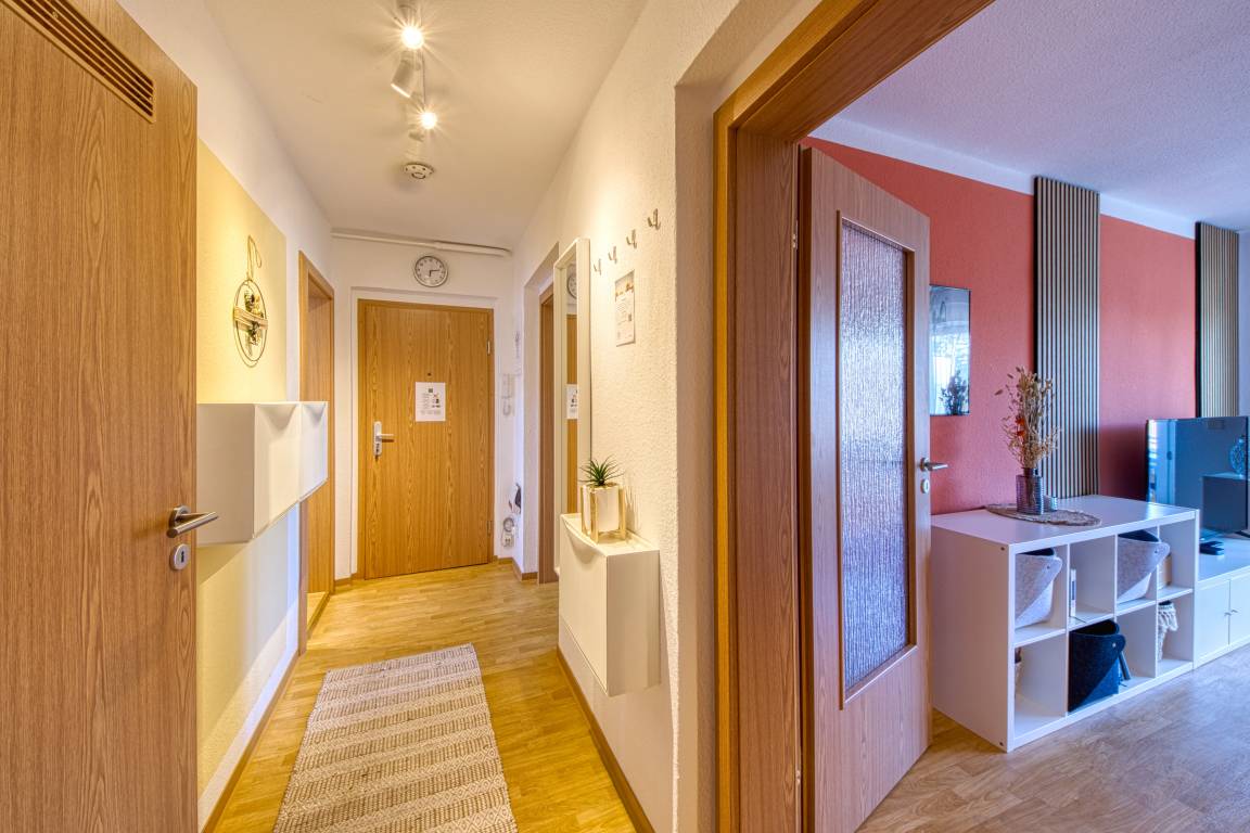 67 m² Ferienwohnung ∙ 2 Schlafzimmer ∙ 6 Gäste – Bild 11