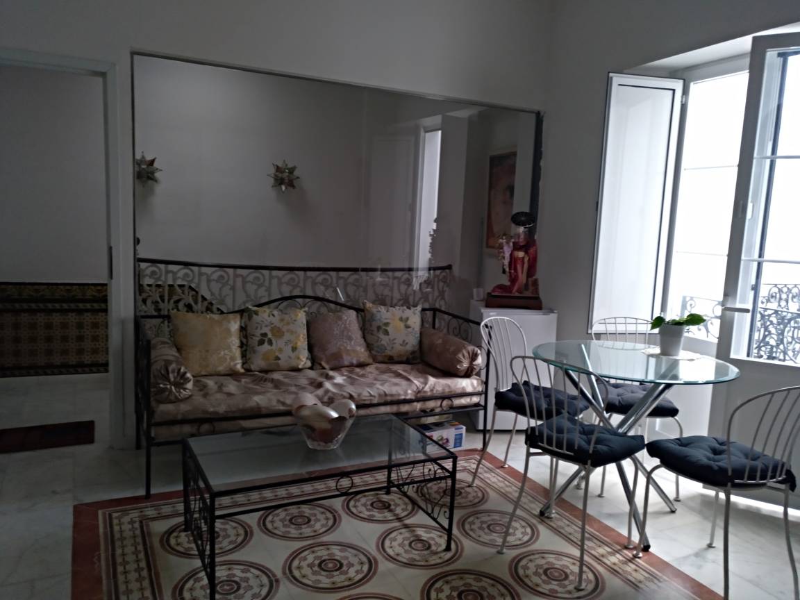 25 M² Albergue ∙ 1 Habitación ∙ 2 Huéspedes - Sevilla