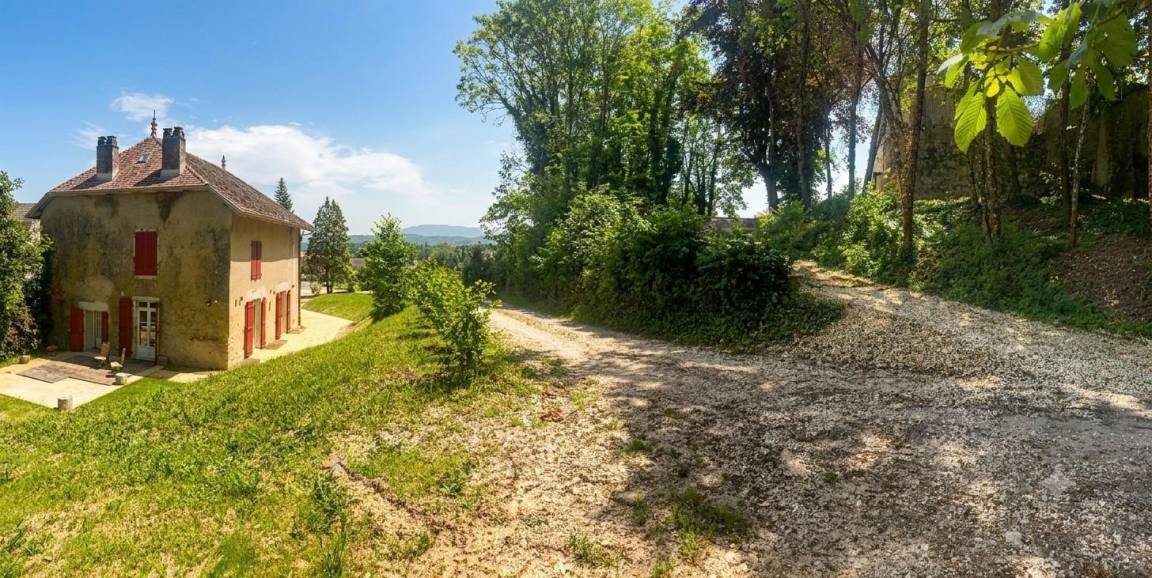 77 M² Gîte ∙ 2 Chambres ∙ 5 Personnes - Belley