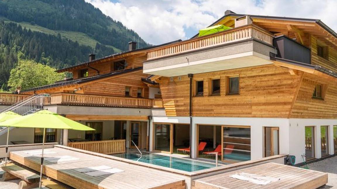 290 M² Ferienhaus ∙ 8 Schlafzimmer ∙ 24 Gäste - Wagrain