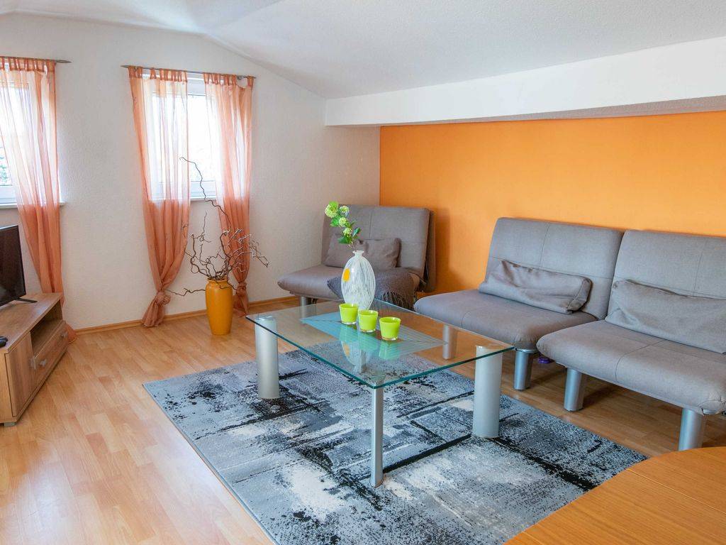 65 M² Apartment ∙ 2 Bedrooms ∙ 5 Guests - Stralsund