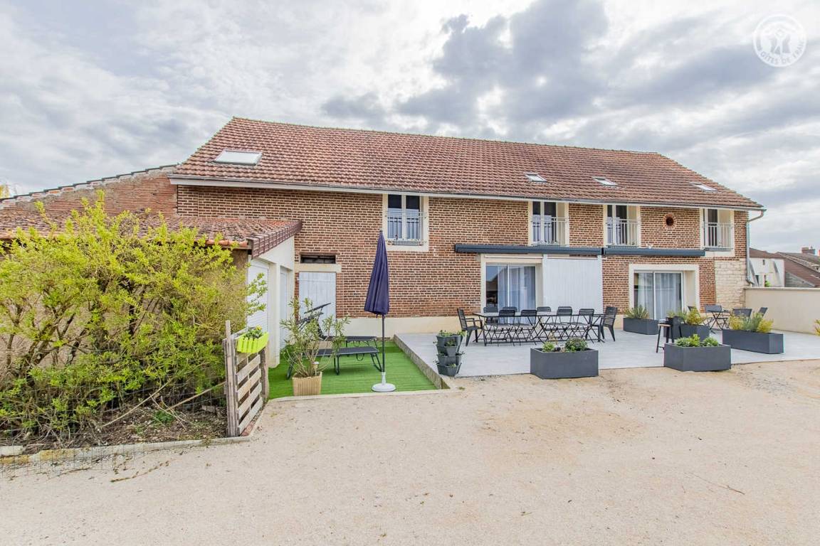 189 m&sup2; G&icirc;te 6 Schlafzimmer 10 G&auml;ste
