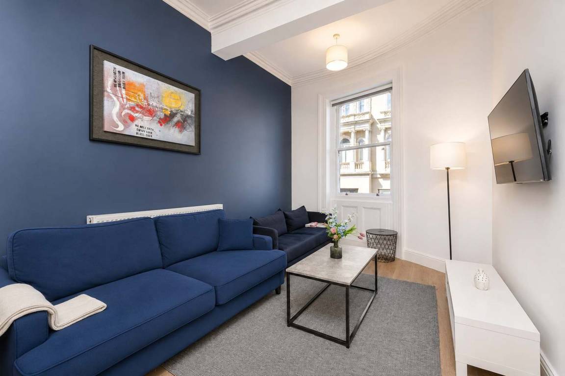 Apartment ∙ 1 Bedroom ∙ 13 Guests - Hove