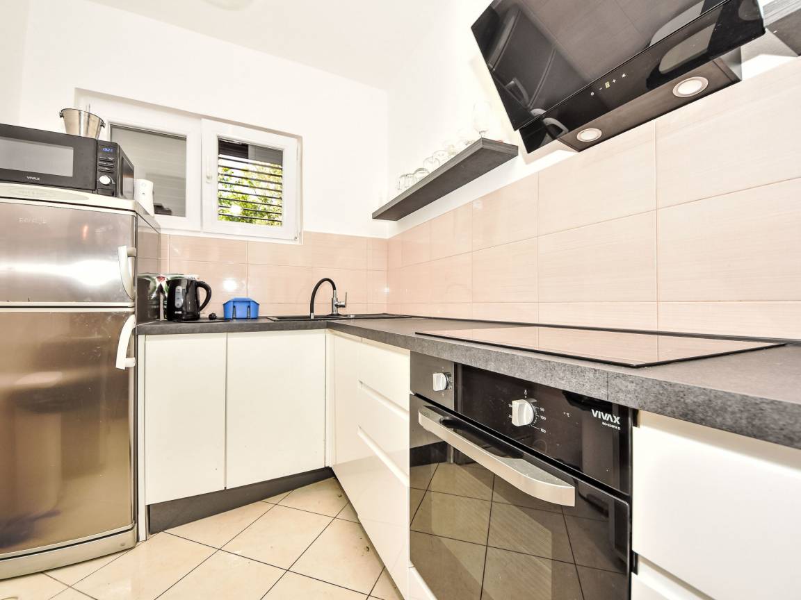 50 M² Ferienwohnung ∙ 2 Schlafzimmer ∙ 4 Gäste - Bibinje