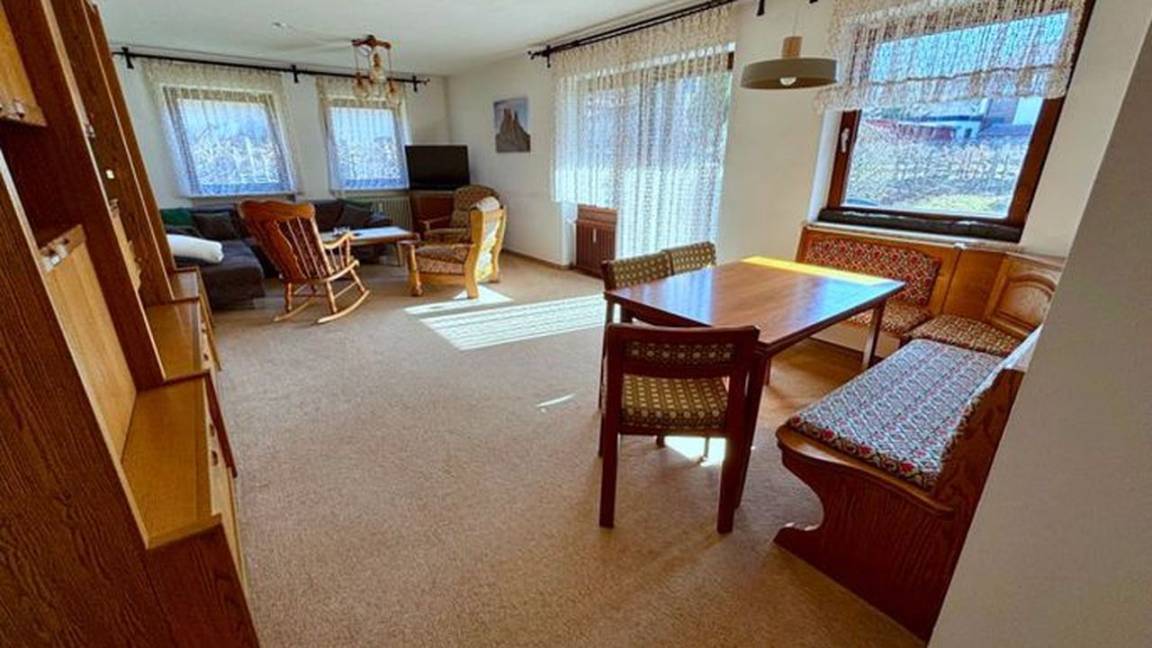 75 M² Ferienwohnung ∙ 2 Schlafzimmer ∙ 4 Gäste - Nesselwang