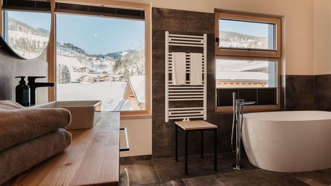 79 M² Ferienwohnung ∙ 2 Schlafzimmer ∙ 5 Gäste - Bischofshofen