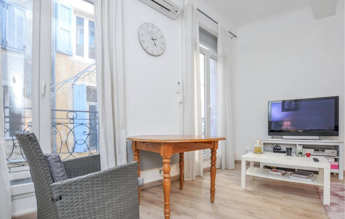 44 M² Apartment ∙ 2 Guests - Saint-Maximin-la-Sainte-Baume