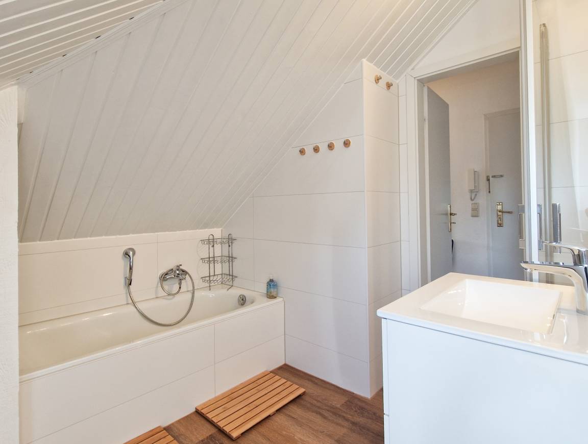 45 m² Ferienwohnung ∙ 1 Schlafzimmer ∙ 2 Gäste – Bild 8