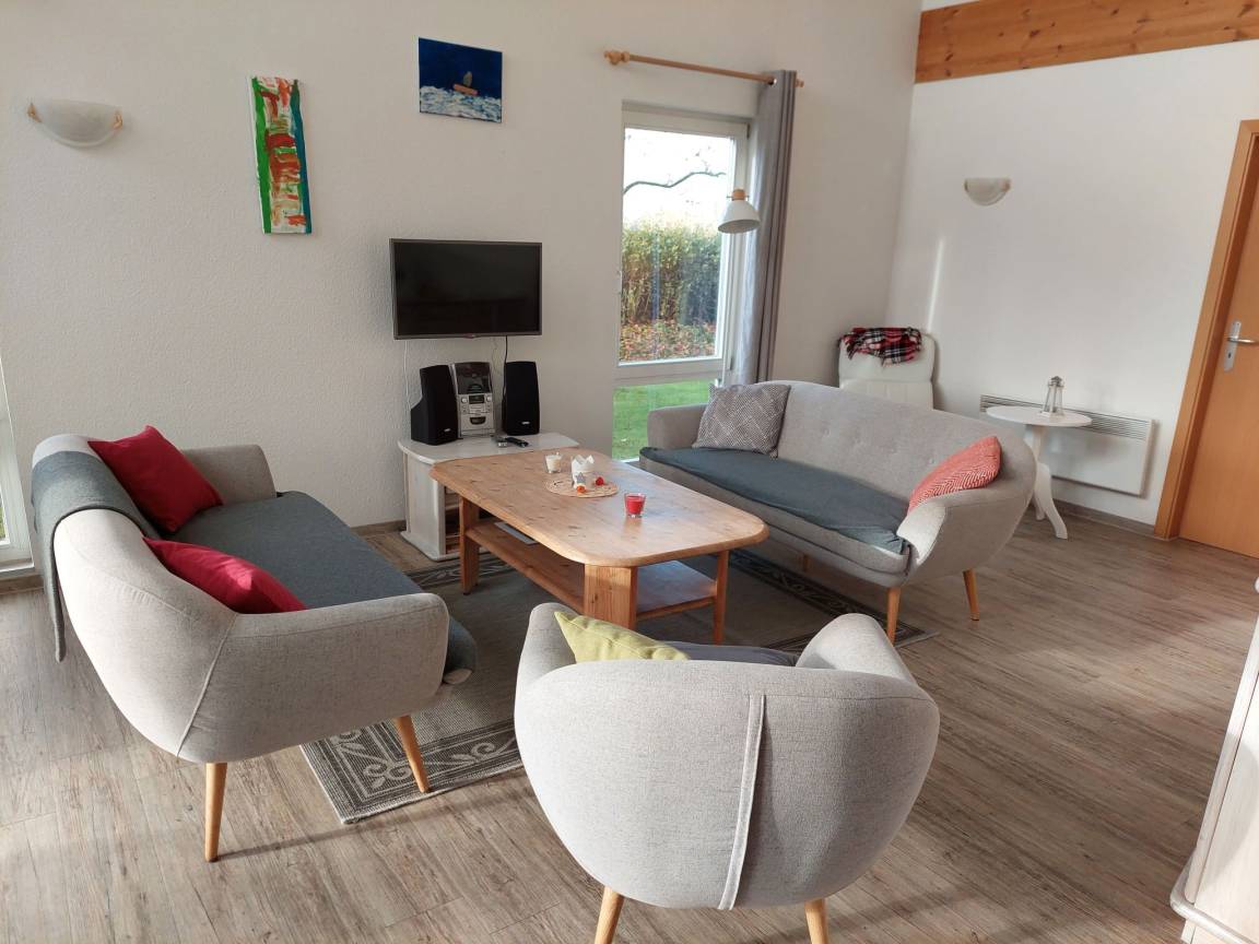 110 M² Ferienhaus ∙ 4 Schlafzimmer ∙ 8 Gäste - Kalkhorst