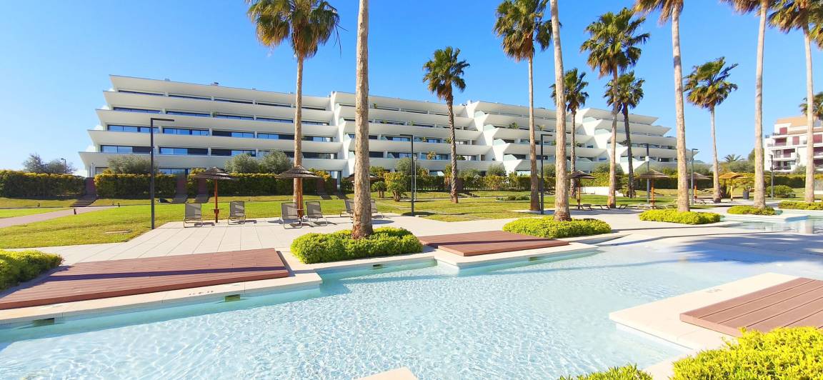 140 M² Appartement ∙ 4 Chambres ∙ 8 Personnes - Dénia