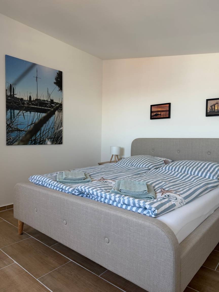 69 m² Ferienwohnung ∙ 2 Schlafzimmer ∙ 6 Gäste – Bild 3