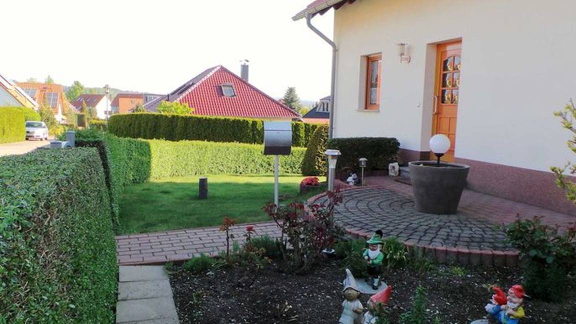 77 M² Ferienwohnung ∙ 1 Schlafzimmer ∙ 2 Gäste - Blankenburg (Harz)