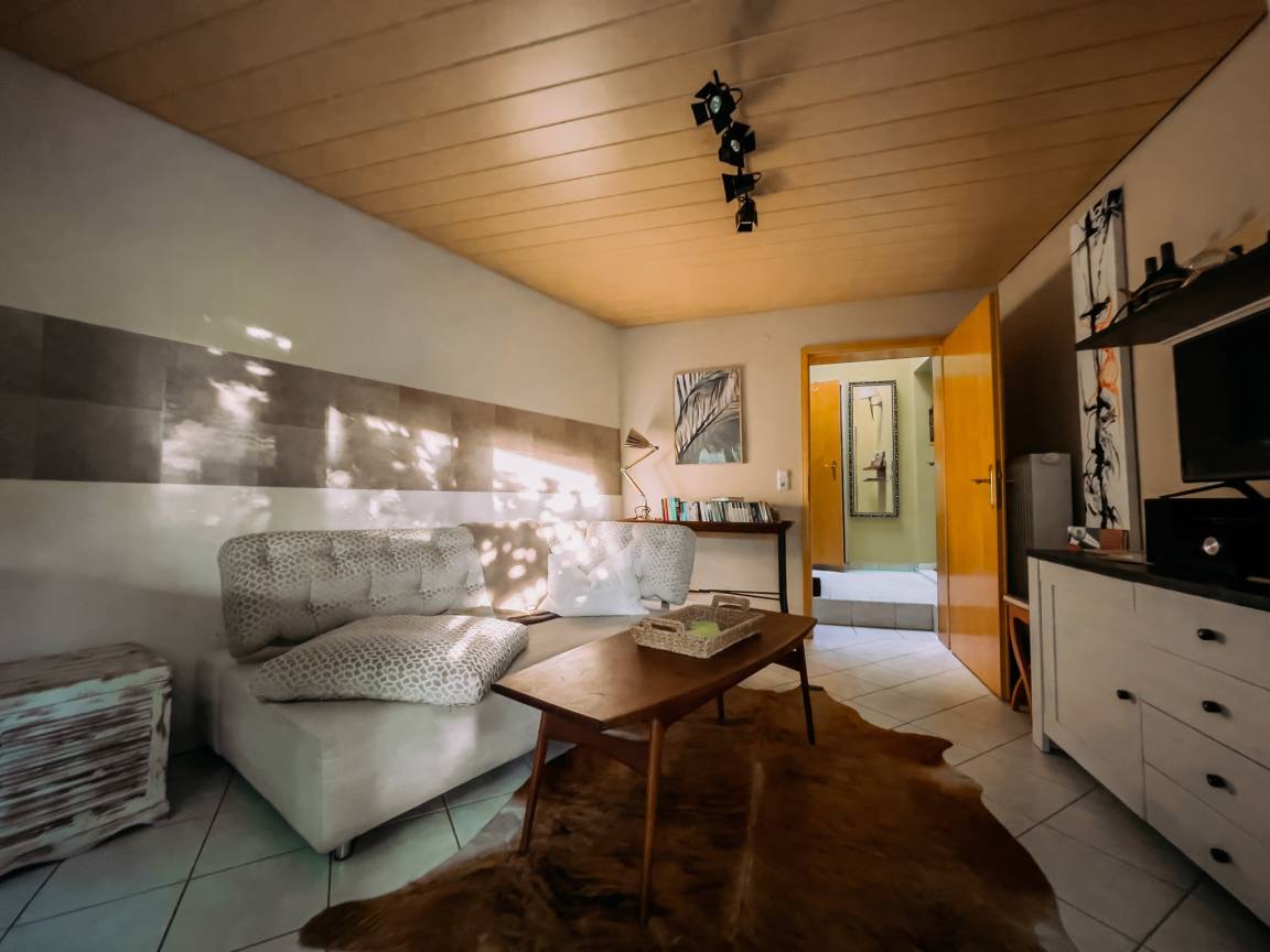 65 M² Ferienwohnung ∙ 1 Schlafzimmer ∙ 4 Gäste - Volkach