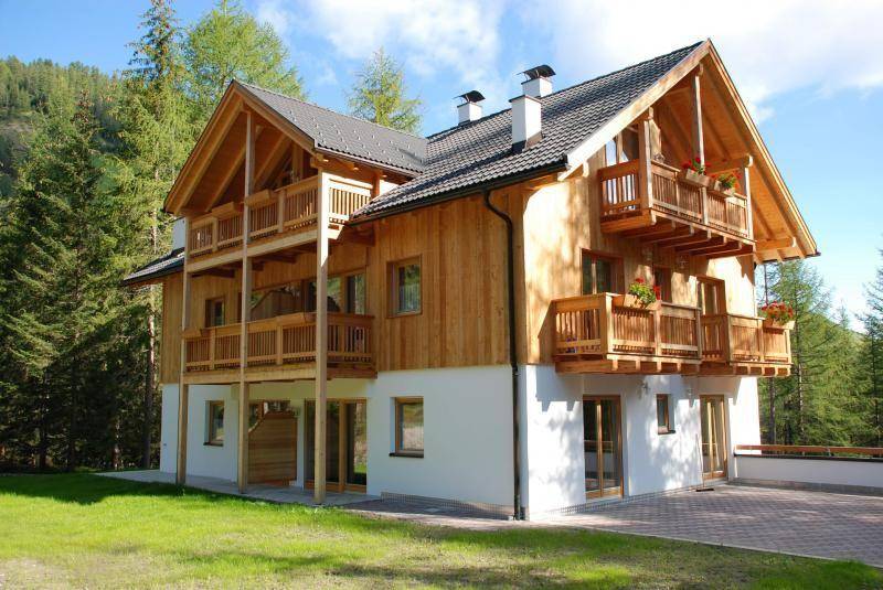 Appartamento vacanza per 6 Persone ca. 57 qm in San Martino in Badia, Dolomiti (Val Badia)