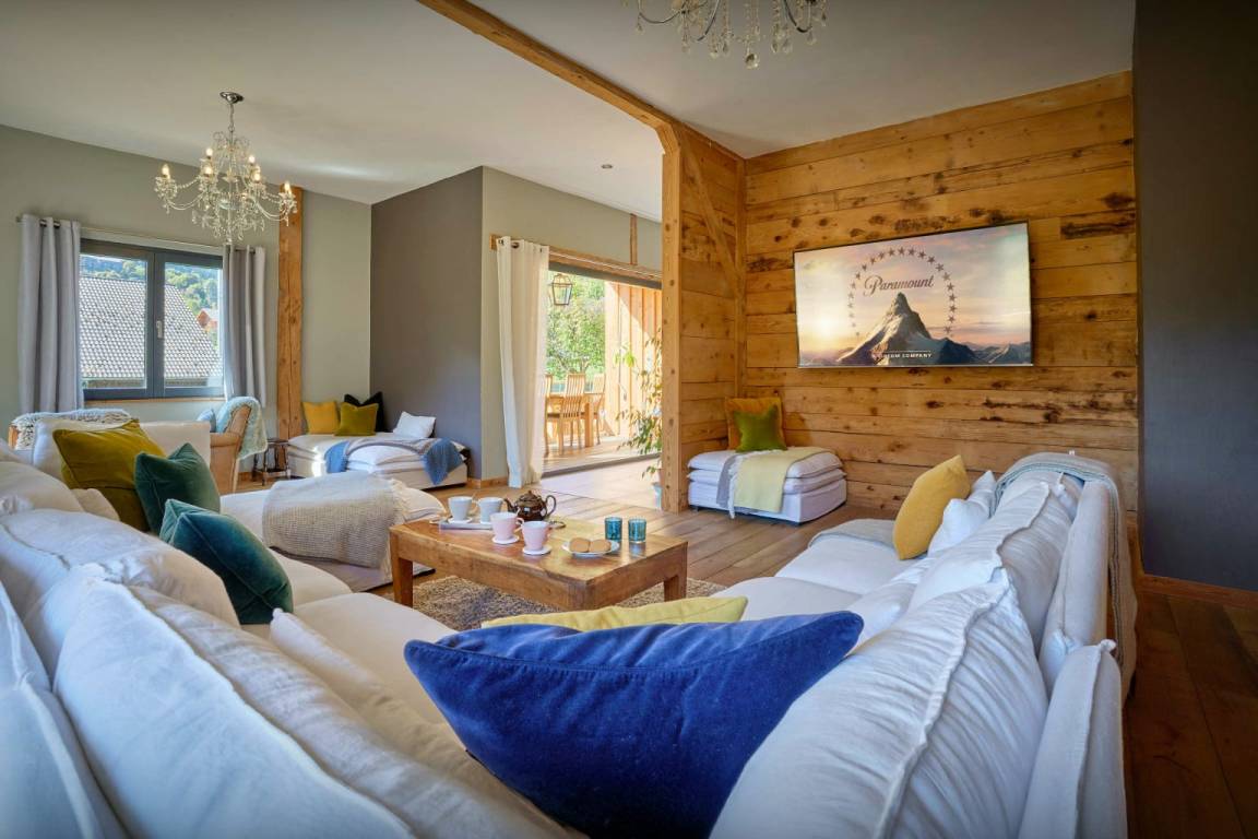 200 M² Chalet ∙ 4 Schlafzimmer ∙ 9 Gäste - Morzine
