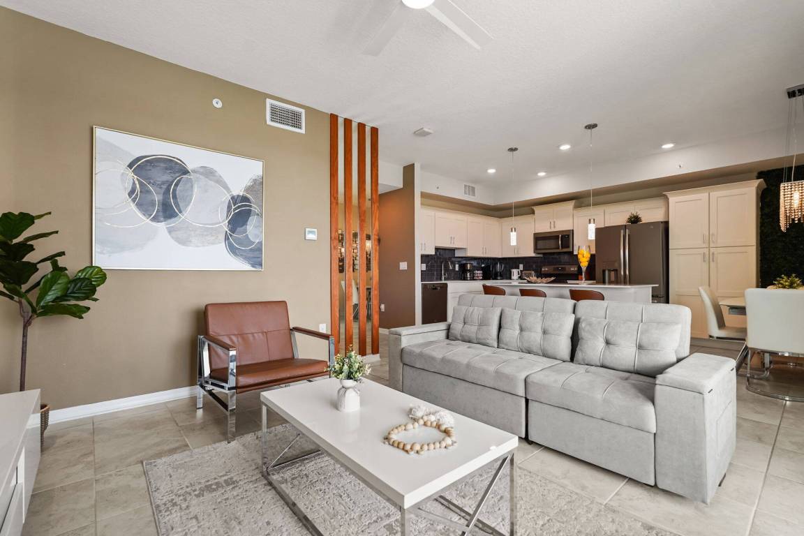 111 M² Apartment ∙ 3 Bedrooms ∙ 8 Guests - Celebration, FL