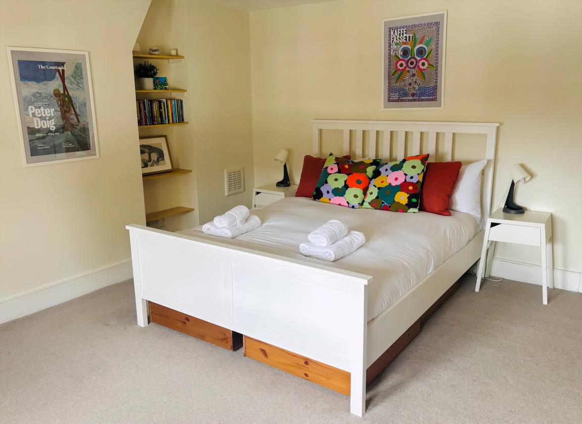 90 M² Ferienwohnung ∙ 2 Schlafzimmer ∙ 4 Gäste - London