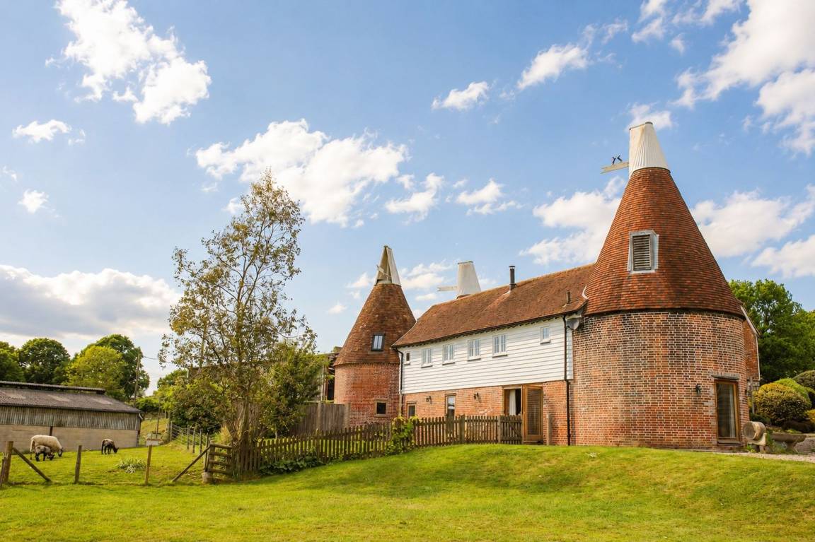 Cottage ∙ 5 Bedrooms ∙ 10 Guests - Hastings