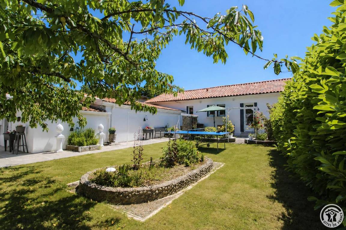 90 M² Gîte ∙ 2 Schlafzimmer ∙ 4 Gäste - Lavelanet