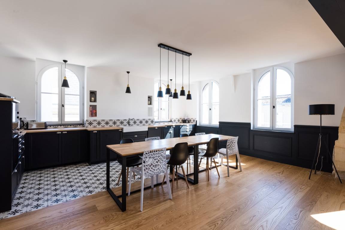 142 M² Maison De Vacances ∙ 3 Chambres ∙ 8 Personnes - Libourne