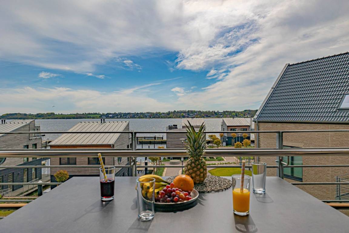 71 M² Ferienwohnung ∙ 2 Schlafzimmer ∙ 4 Gäste - Schleswig
