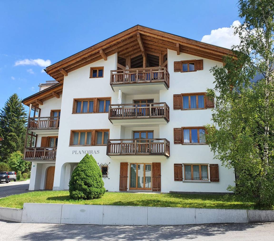 75 M² Ferienwohnung ∙ 2 Schlafzimmer ∙ 4 Gäste - Valbella
