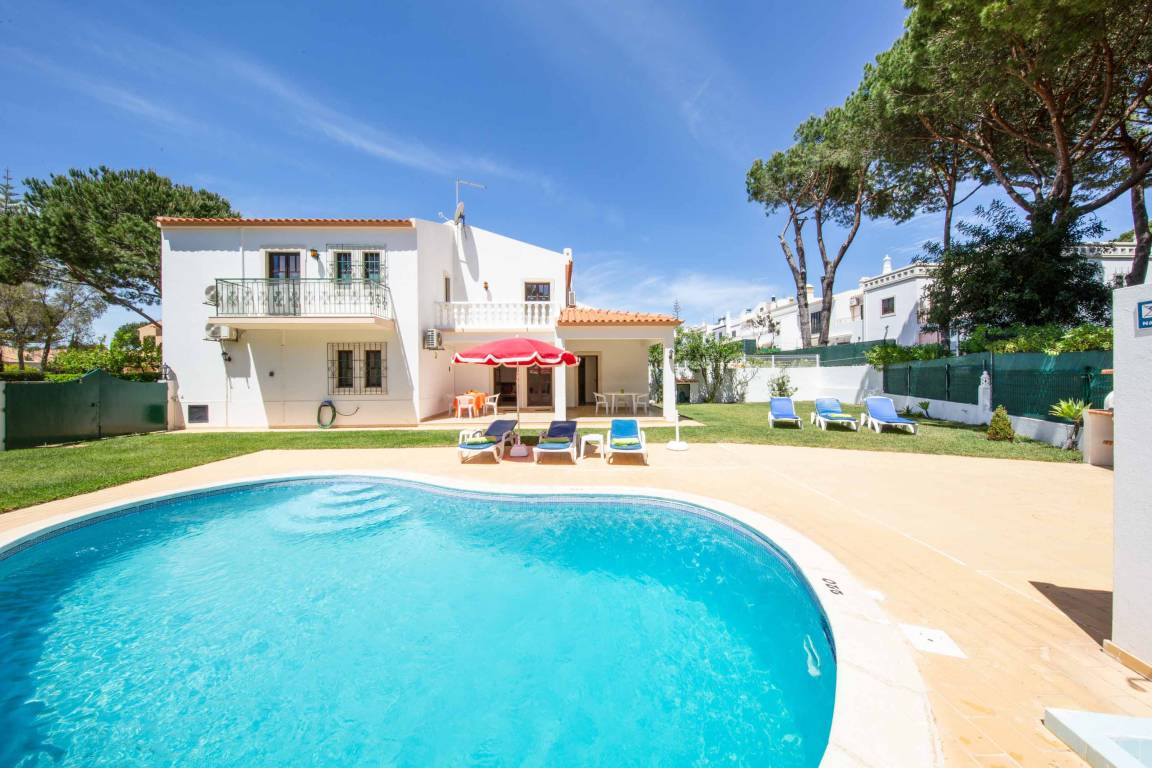Villa ∙ 3 Chambres ∙ 6 Personnes - Quarteira