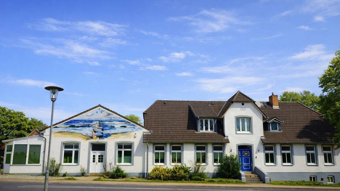 280 M² Ferienhaus ∙ 6 Schlafzimmer ∙ 12 Gäste - Wismar
