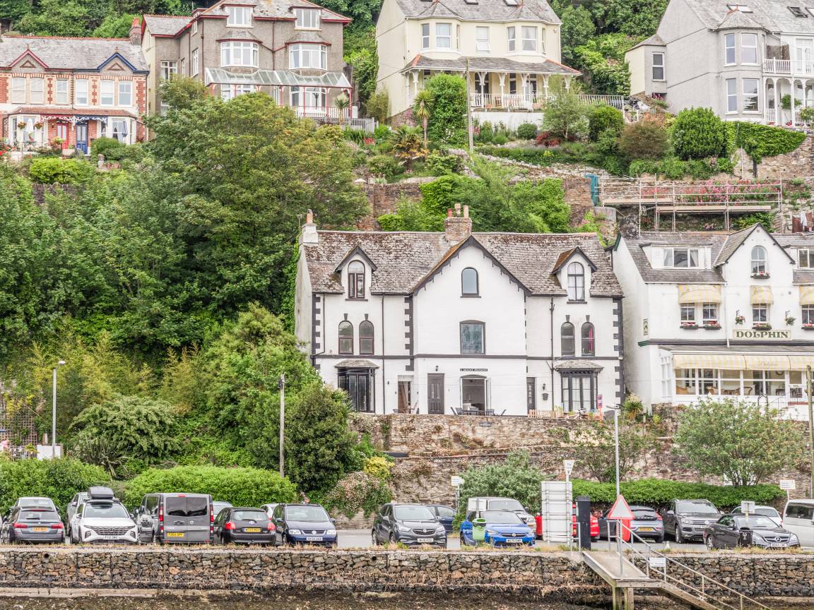 Cottage ∙ 4 Bedrooms ∙ 8 Guests - Polperro
