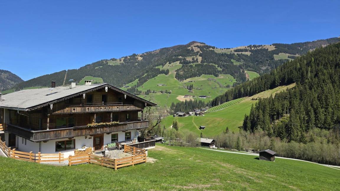 100 M² Ferienwohnung ∙ 2 Schlafzimmer ∙ 6 Gäste - Reith im Alpbachtal