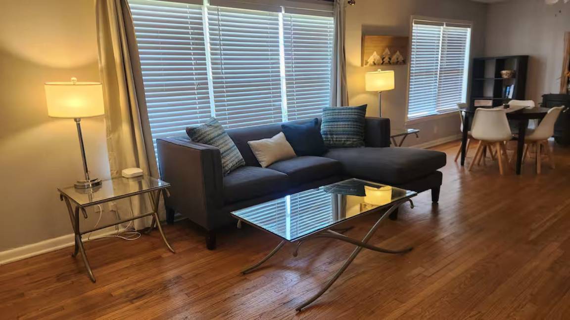 House ∙ 3 Bedrooms ∙ 6 Guests - Denton, TX