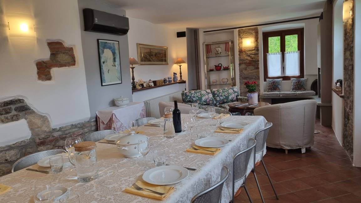 160 M² Villa ∙ 3 Bedrooms ∙ 8 Guests - Novi Ligure