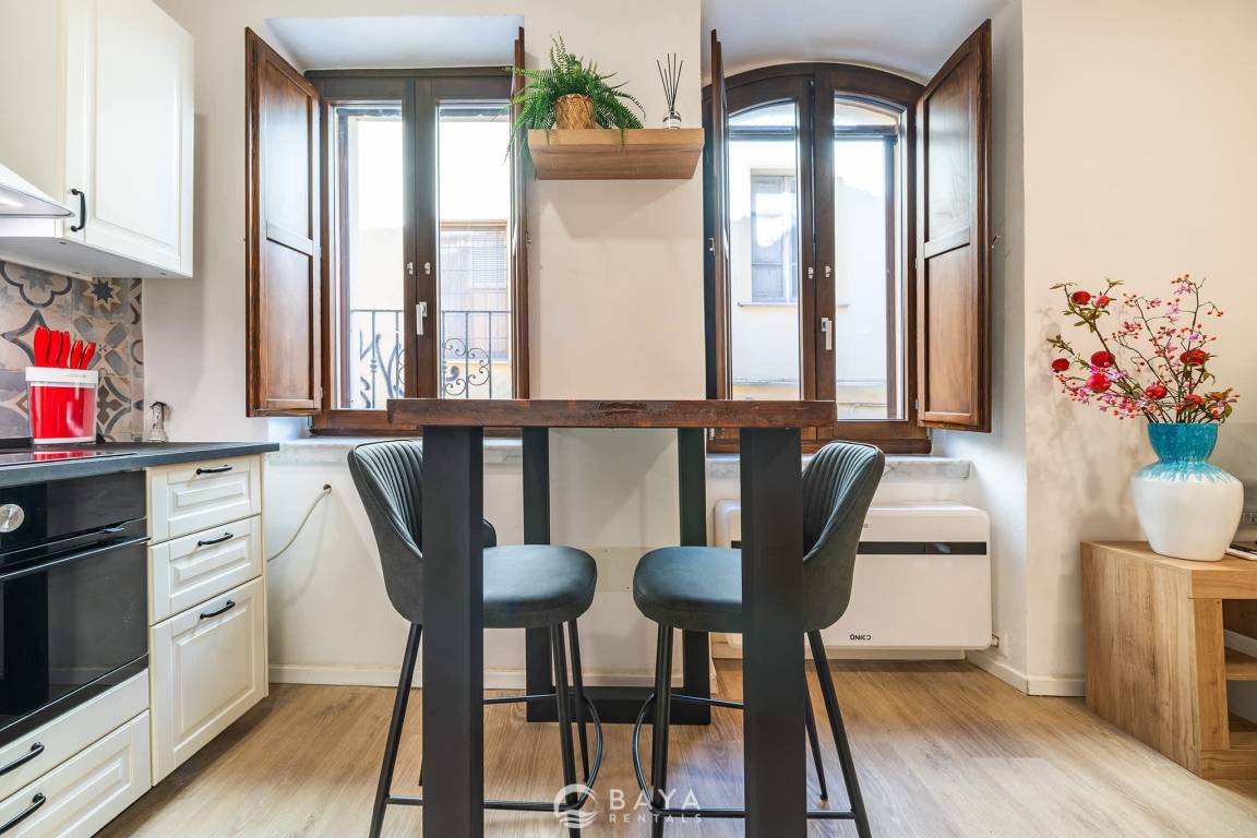 55 M² Appartamento Vacanza ∙ 1 Camera Da Letto ∙ 2 Ospiti - Cagliari