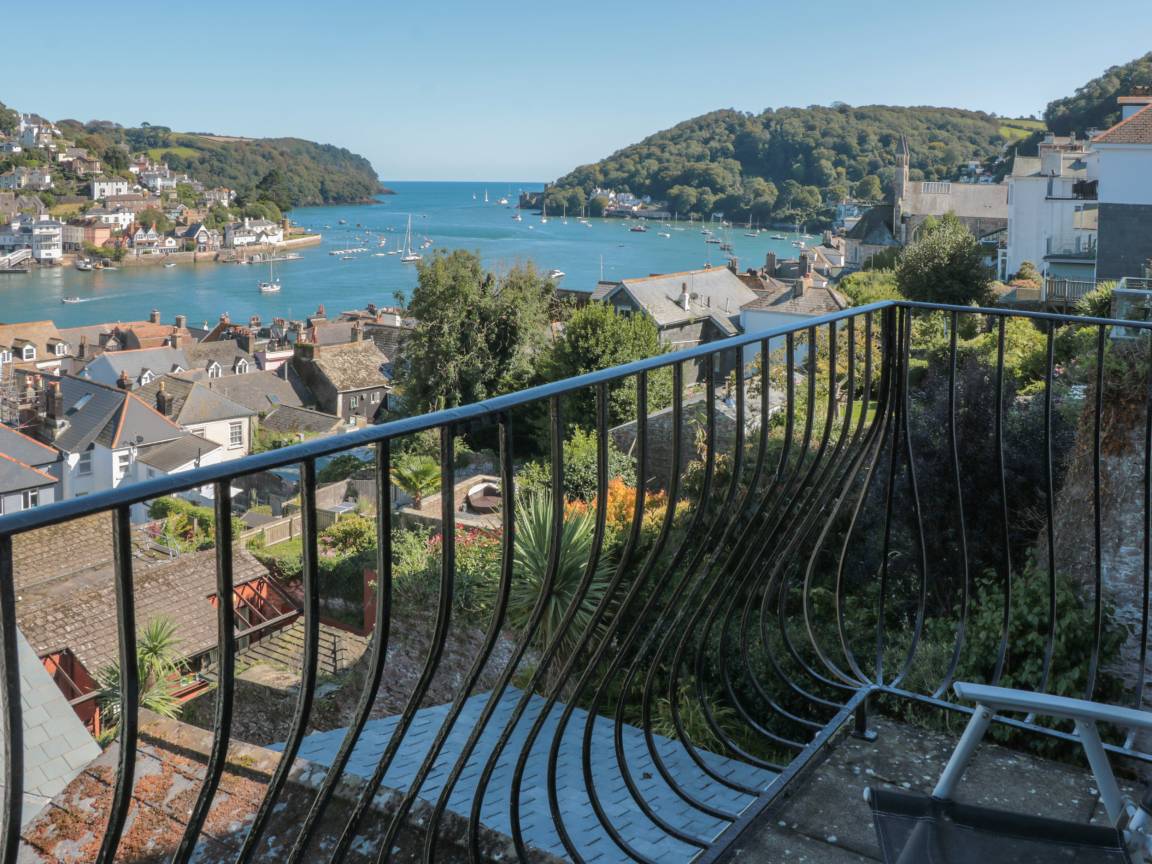 Cottage ∙ 3 Bedrooms ∙ 6 Guests - Brixham