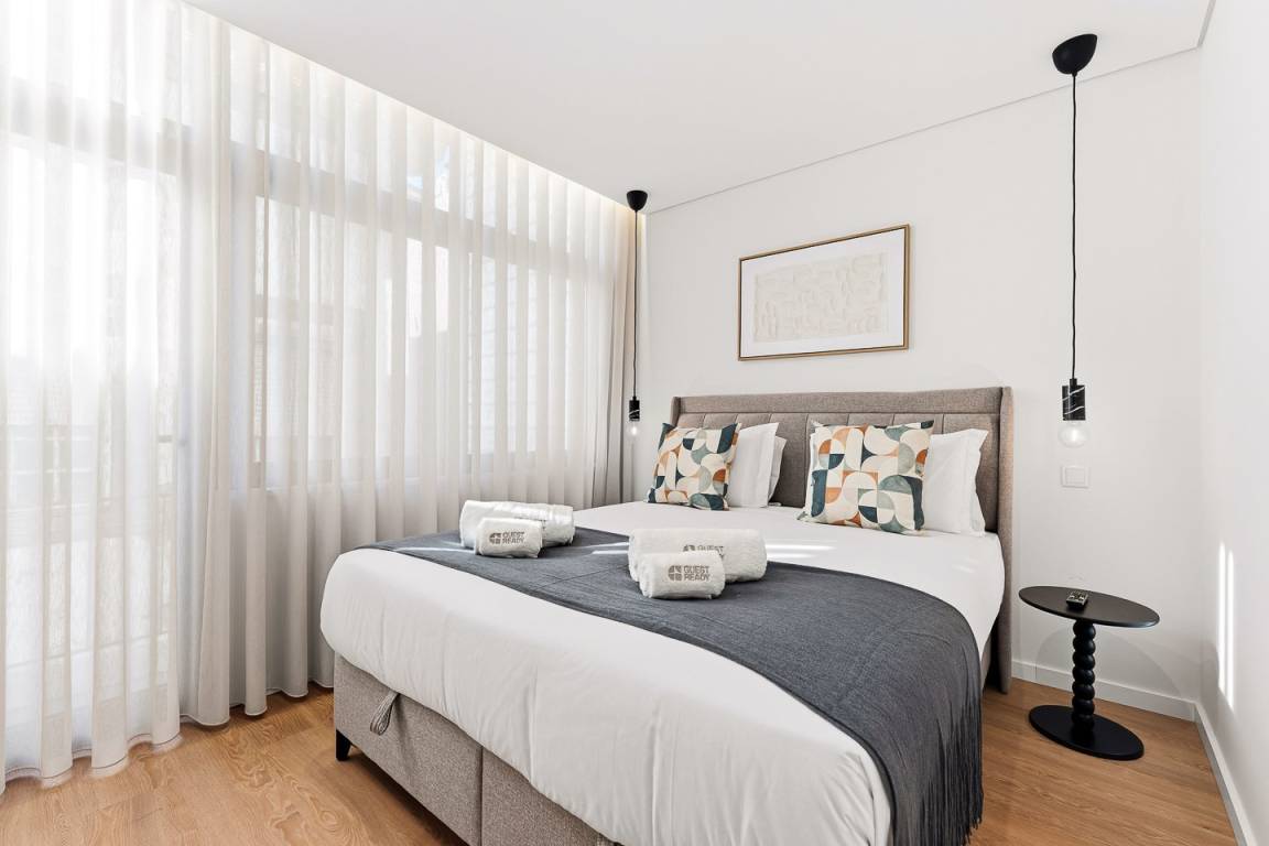 35 M² Ferienwohnung ∙ 1 Schlafzimmer ∙ 4 Gäste - Porto