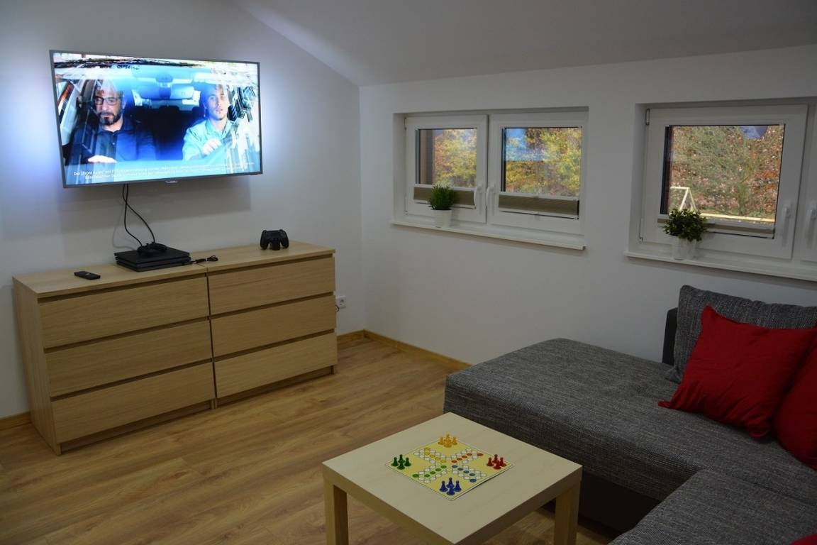 220 m² Ferienhaus ∙ 6 Schlafzimmer ∙ 16 Gäste – Bild 11