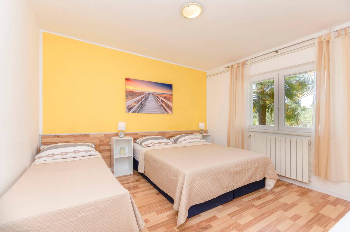 80 M² Ferienwohnung ∙ 2 Schlafzimmer ∙ 5 Gäste - Vodice