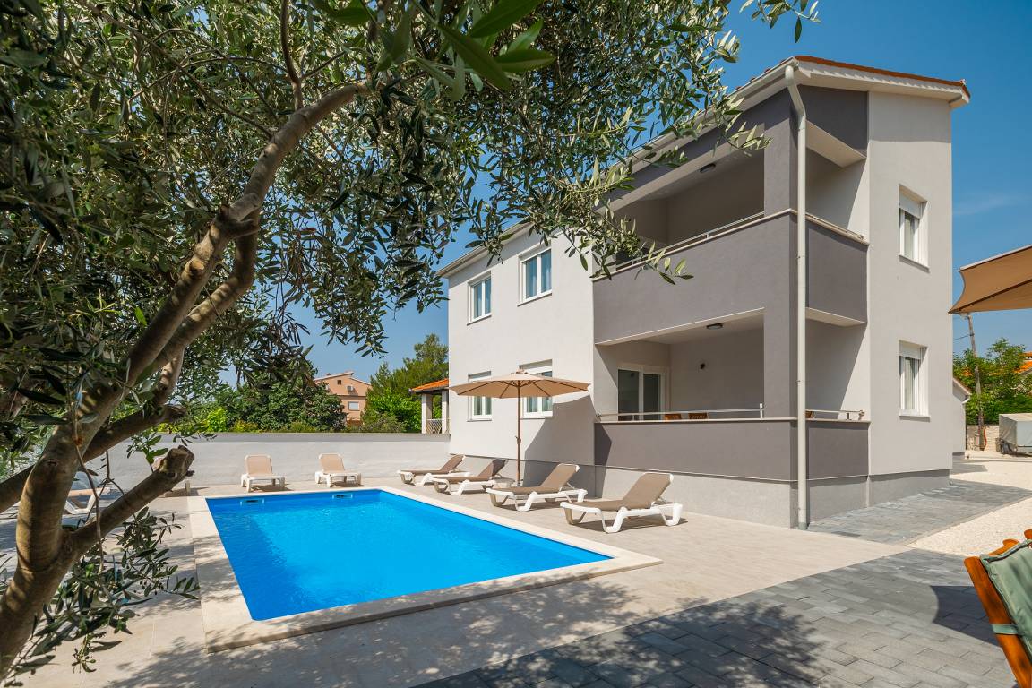 30 M² Ferienwohnung ∙ 1 Schlafzimmer ∙ 2 Gäste - Ližnjan